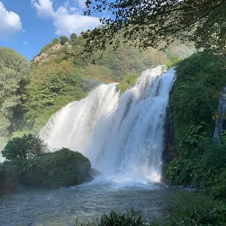 La Casa Dei Nonni בית הארחה
