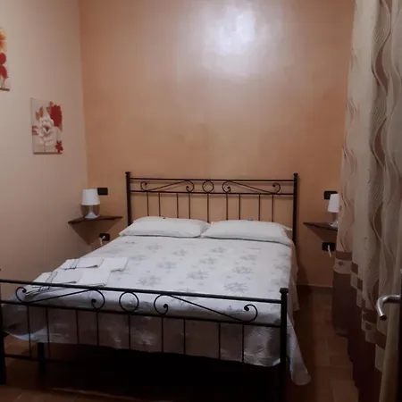 La Casa Dei Nonni בית הארחה