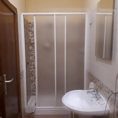 La Casa Dei Nonni בית הארחה Torre Orsina