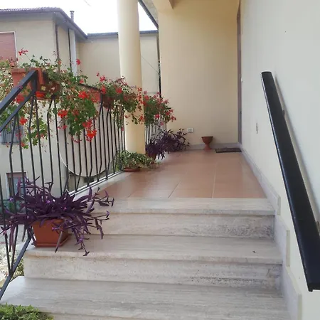 Affittacamere La Casa Dei Nonni *