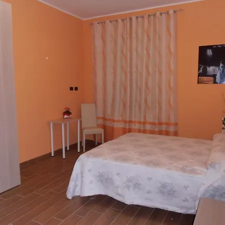 בית הארחה La Casa Dei Nonni Torre Orsina